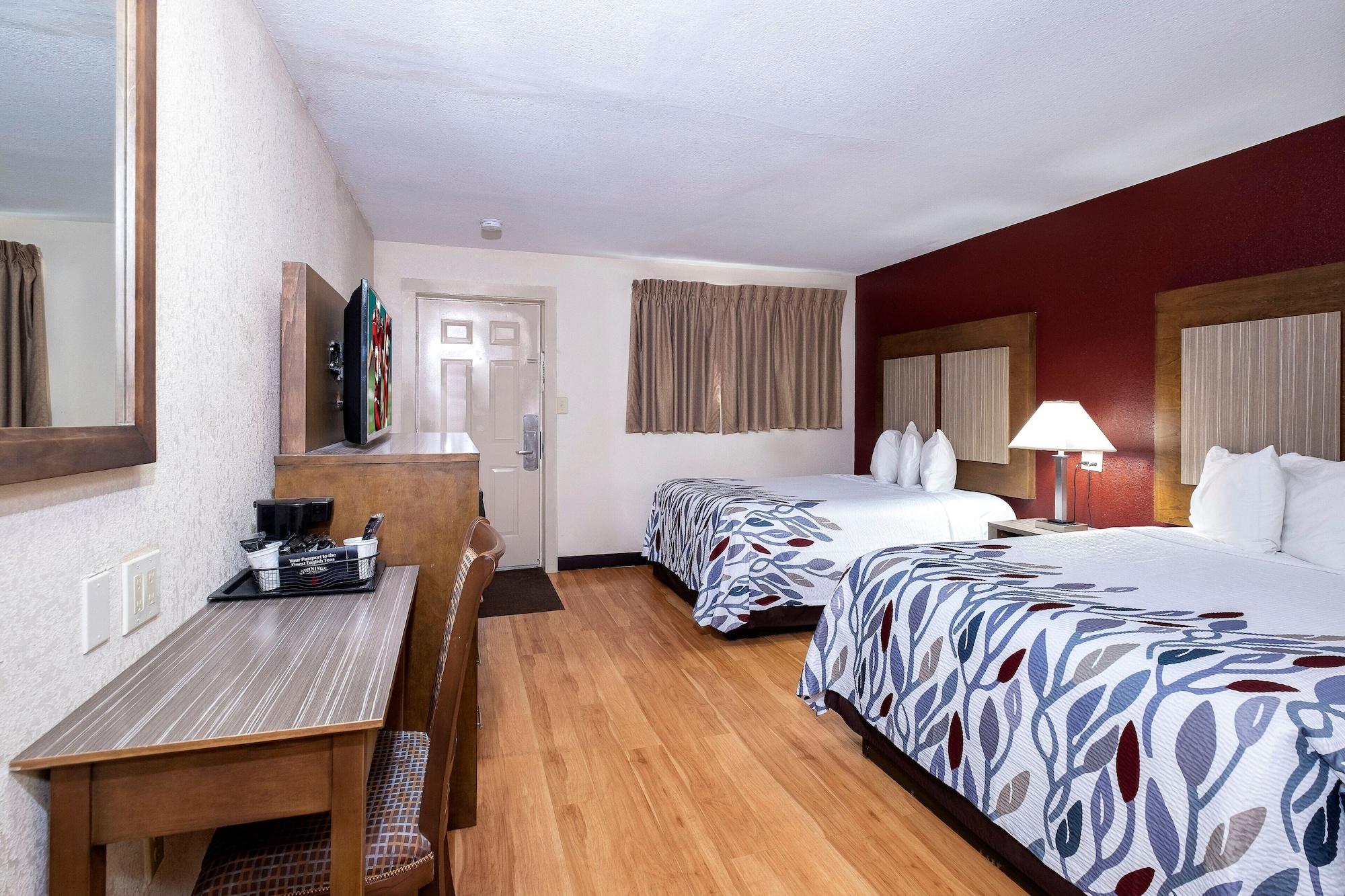 Red Roof Inn Neptune - Jersey Shore Екстериор снимка